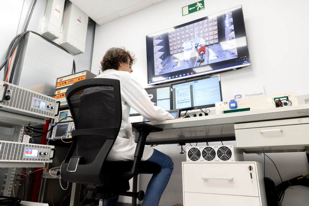 Our semi-anechoic chamber is suitable for products within different sectors such as industrial, railway and energy